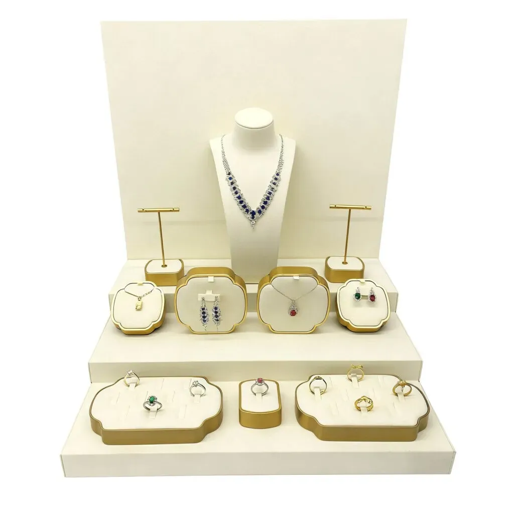 Wholesale Amazon Jewelry Display Mannequins Jewelry Display Cases