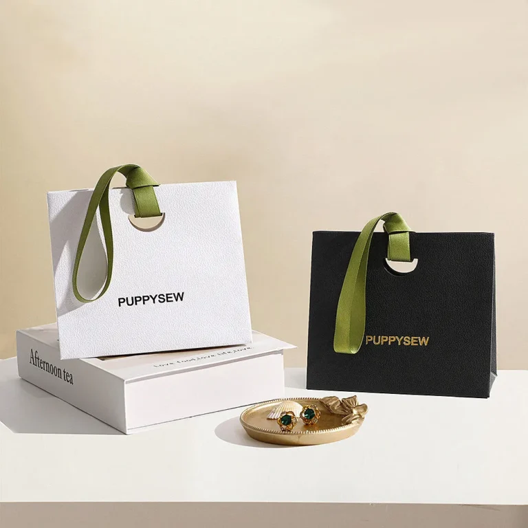 Custom Jewelry Packaging Paper Bagfor Gift Wrapping