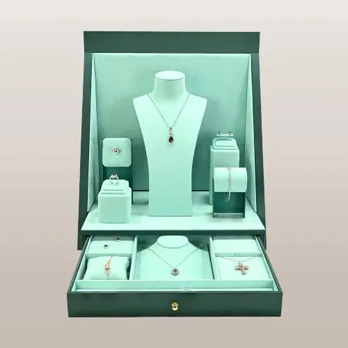 Custom jewelry bust display gems jewelry case on display