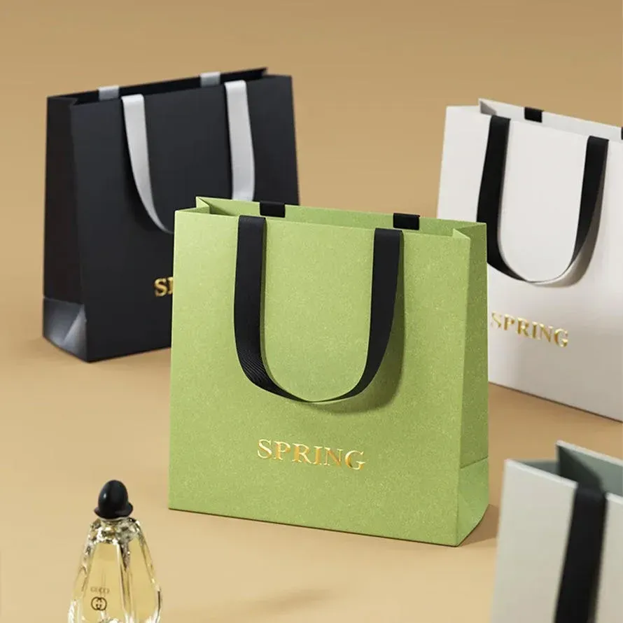 Custom Black Cardboard Jewelry Paper Bag With Logo
